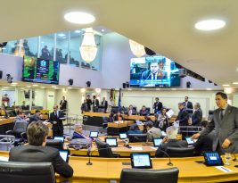 Deputados estaduais debatem ações em defesa do hospital Napoleão Laureano