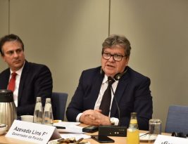 João Azevedo destaca potencial tecnológico de Campina Grande em encontro com empresários alemães