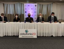 Cidadania defende federação para superar cláusula de barreira, durante reunião, em Brasília, com participação de João Azevedo