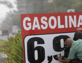 Governo Federal congela valor do ICMS sobre combustíveis por 90 dias