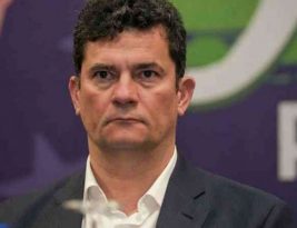 Moro, que cresce e se firma como candidato, deve ultrapassar Bolsonaro, que derrete em meio à crise, até fevereiro