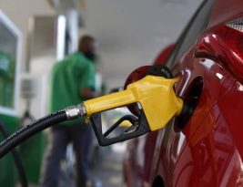 Preço da gasolina sobe pela 2ª semana seguida e atinge novo recorde no país