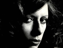 Morre, no Rio, aos 88 anos, a atriz, escritora e ex-modelo Danuza Leão