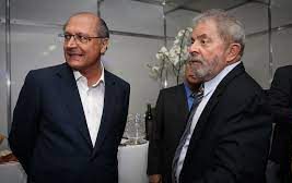 Diretrizes de diretrizes do programa de governo de Lula revoga teto de gastos, veta privatizações e taxa “super-ricos