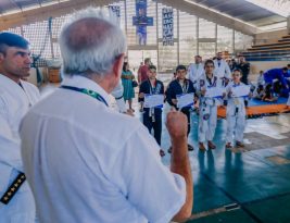 Prefeito encontra 61 crianças do projeto Campeões do Amanhã, medalhistas em campeonatos de jiu-jitsu