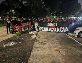 Gaviões da Fiel liberam Marginal Tietê, bolsonaristas são expulsos e correm com o rabo entre as pernas