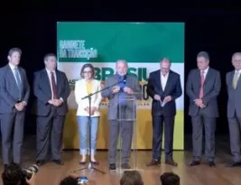 Lula confirma Haddad na Fazenda, Múcio na Defesa e anuncia outros ministros