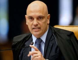 Ministro Alexandre de Moraes converte em preventiva 140 prisões por atos golpistas