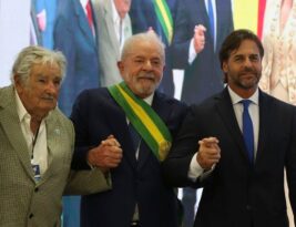 Lula segue para o Uruguai e se reúne nesta quarta-feira com Luis Lacalle Pou e Pepe Mujica