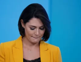 PL avisa Michelle Bolsonaro que não conseguirá pagar salário por enquanto