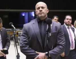 Daniel Silveira é preso um dia após ficar sem mandato de deputado