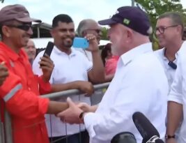 Lula participa de cerimônia de retomada de obras da BR-101 e diz que o Brasil ‘voltou a funcionar’