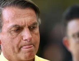 TSE forma maioria e mantém Bolsonaro inelegível