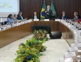 Lula a ministros: “Daqui para frente é proibido ter novas ideias”