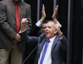 VITÓRIA ESMAGADORA DO GOVERNO: Câmara aprova PEC da reforma tributária em dois turnos e relator comemora