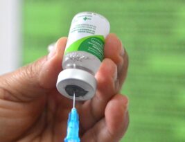Serviços de saúde ofertam vacinas contra Dengue, Influenza, Covid-19 e promovem atualização da caderneta