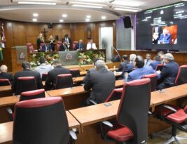 CMJP aprova elevação do teto remuneratório dos servidores da Casa que passa a ter como referência o salário do prefeito