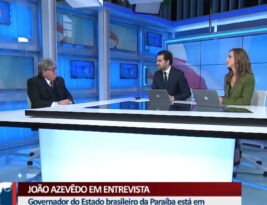 Em Lisboa, João Azevêdo destaca potencialidades da Paraíba em entrevista à Record Internacional