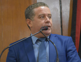 Junio Leandro diz que mesmo filiado, João Almeida não terá legenda para concorrer à Câmara de João Pessoa; Almeida diz que tem aval da nacional