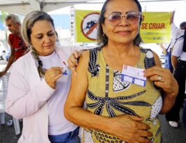 Prefeitura de João Pessoa promove vacinação nos pontos móveis durante o feriado do Dia da Consciência Negra