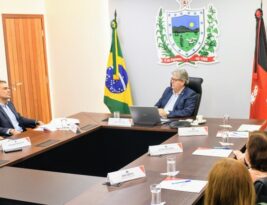 João Azevêdo destaca melhoria de vida de agricultores beneficiados com o PB Rural Sustentável em reunião com o Banco Mundial