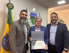 João Azevêdo recebe premiação da Associação Nacional dos Procuradores da República em reconhecimento à implantação do Preamar