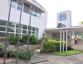 CRM-PB critica Projeto de Lei de Guga Moov Jampa que exige dos médicos de João Pessoa que batam ponto a cada duas horas