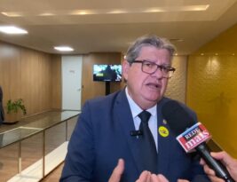 João aconselha controle de “ansiedade” e diz que chapa para 2026 não será matemática