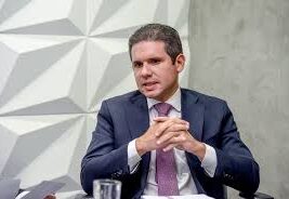 Para aprovar isenção no Imposto de Renda, governo deve apresentar compensações, diz Motta