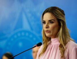 Daniella Ribeiro anuncia desfiliação do PSD por discordar de fusão com PSDB