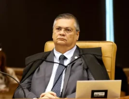 Flávio Dino bloqueia repasses de emendas para universidades da Paraíba por falta de transparência em prestações de contas