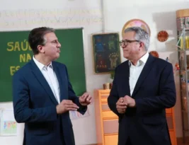 Vacinação de crianças e adolescentes em escolas públicas tem início nesta segunda-feira