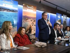 João Azevêdo destaca investimentos no turismo da Paraíba em lançamento de Plano Internacional de Marketing Turístico da Embratur