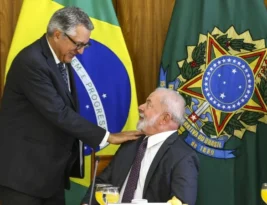 Governo federal relança programa para reduzir filas do SUS