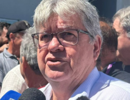 João defende unidade e exalta força do governo em café da manhã com a base: “Vamos estar todos juntos em 2026”