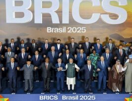 Líderes do Brics farão videoconferência sobre tarifaço, diz Lula