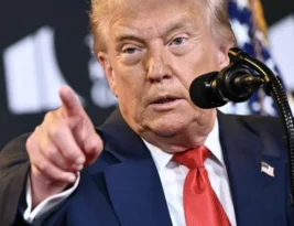 Trump sugere que americanos talvez gostem de “um ditador”