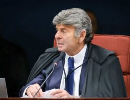 Ministro Luiz Fux abriu divergências no julgamento de Jair Bolsonaro por trama golpista