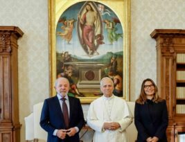 Lula se encontra com Papa Leão XIV e fala sobre desigualdade e meio ambiente