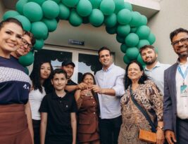 Em Esperança, Lucas Ribeiro entrega unidades habitacionais e inspeciona obra de Centro Especializado em Reabilitação