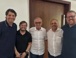 Zezinho Botafogo entrega cargo a Cícero Lucena para manter alinhamento com o PSB nas eleições de 2026