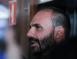 STF forma maioria para tornar Eduardo Bolsonaro réu no tarifaço