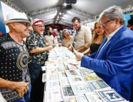 Governador abre FliParaíba e autoriza editais para lançamento de novas obras literárias e equipar bibliotecas
