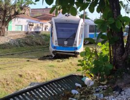 Trem descarrila e CBTU suspende viagens em João Pessoa