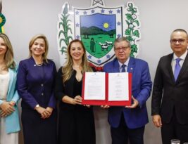 João Azevêdo celebra acordo com a AGU que garante R$ 2,3 bilhões de recursos do Fundef a professores e infraestrutura escolar
