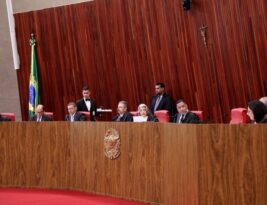 TSE rejeita por unanimidade pedidos para barrar desfile em homenagem a Lula na Sapucaí