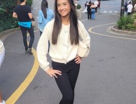 Parabéns para Maria Clara Lucena,  nesta data querida!