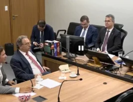 Ex-ministro de Bolsonaro entrou em pânico com vídeos do celular de Vorcaro: “amo muito minha mulher’