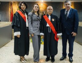 Primeira-dama Camila Mariz prestigia posse do desembargador Antônio Cavalcante da Costa Neto no TRT-PB