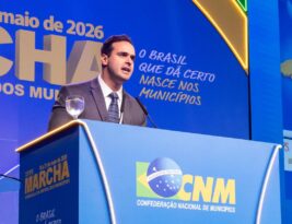 Lucas representa governadores na abertura da Marcha dos Prefeitos em Brasília e ressalta integração com municípios